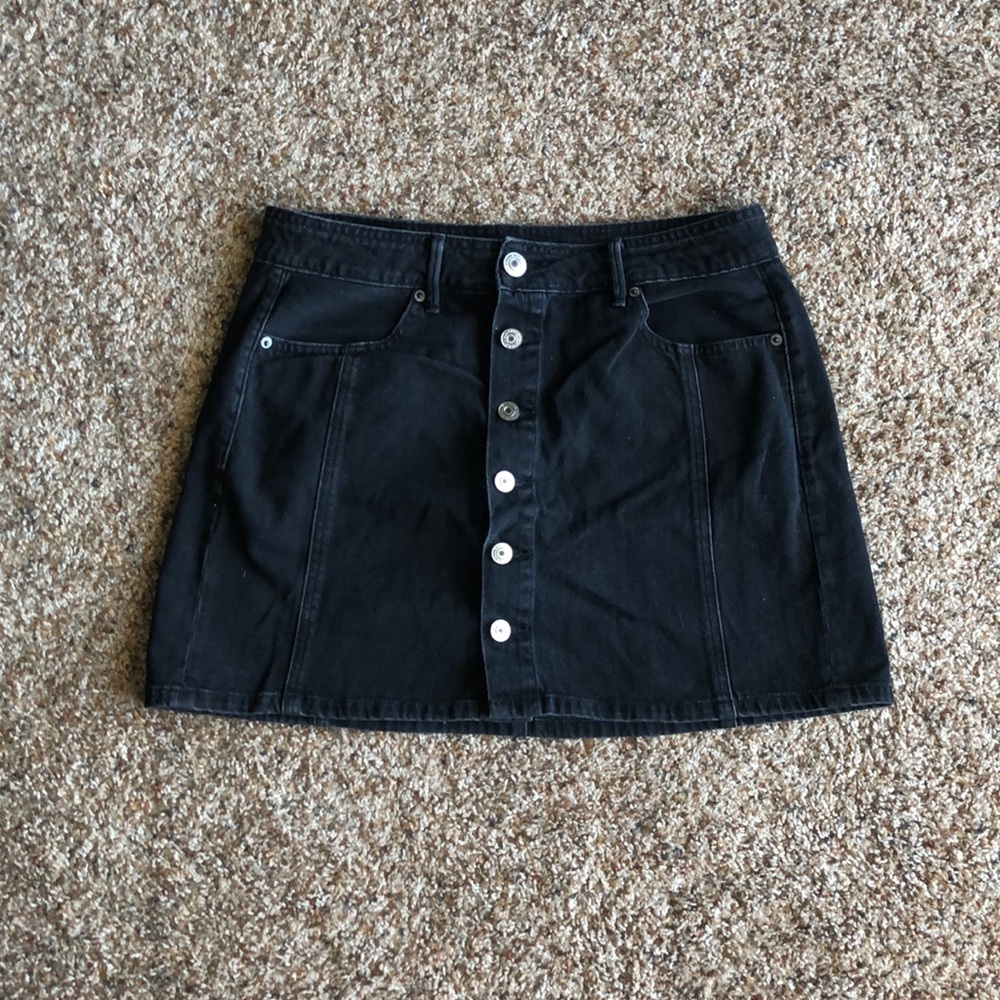 AMERICAN EAGLE 🦅 Black Jean Mini Skirt - Size 10